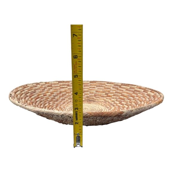 Handwoven Round Coil Wicker Basket Brown Southwestern Large Centerpiece 15" Vtg - Picture 4 of 5